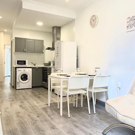 Charm Sagrada Familia Apartment Barcelona Ngoại thất bức ảnh