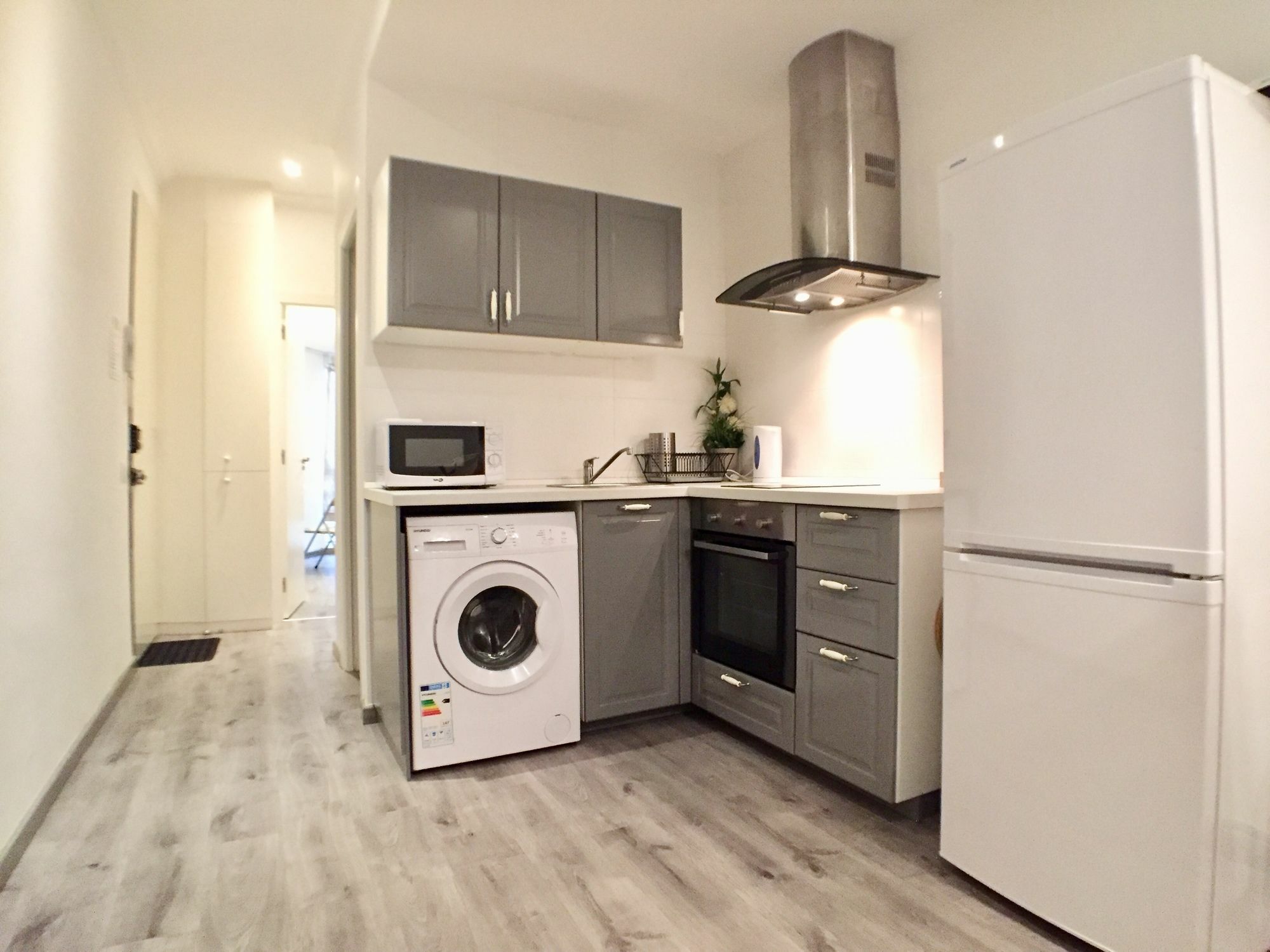Charm Sagrada Familia Apartment Barcelona Ngoại thất bức ảnh