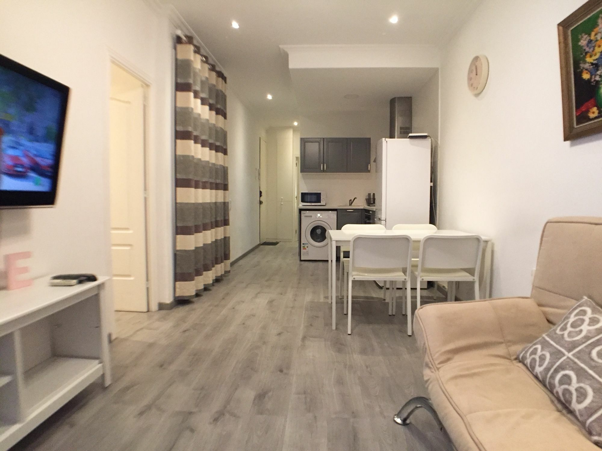 Charm Sagrada Familia Apartment Barcelona Ngoại thất bức ảnh