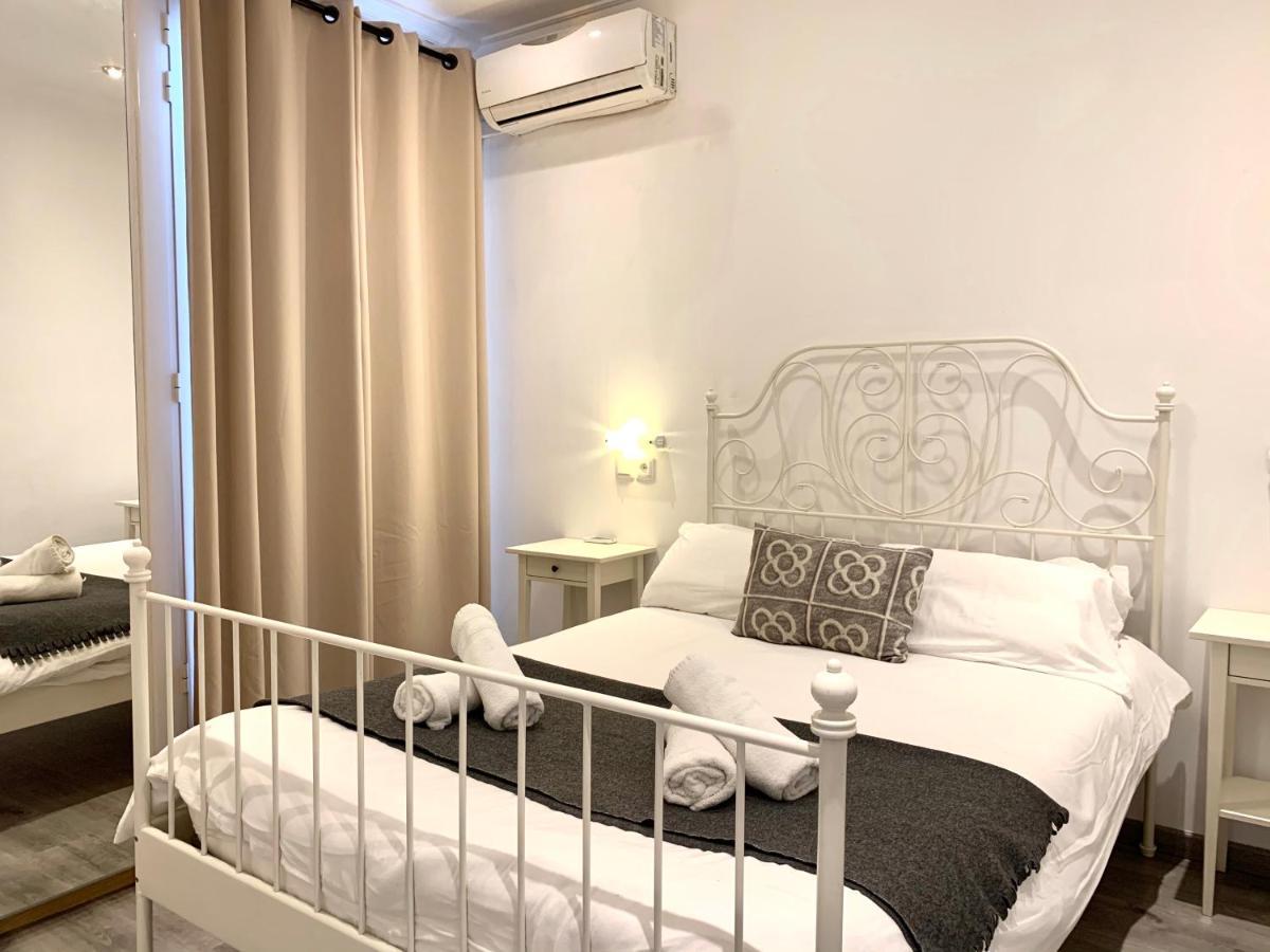 Charm Sagrada Familia Apartment Barcelona Ngoại thất bức ảnh